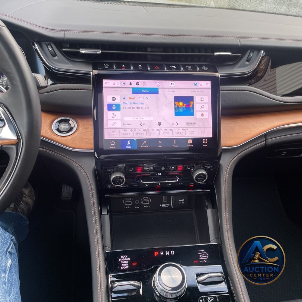 2023 Jeep Grand Cherokee L Summit Reserve