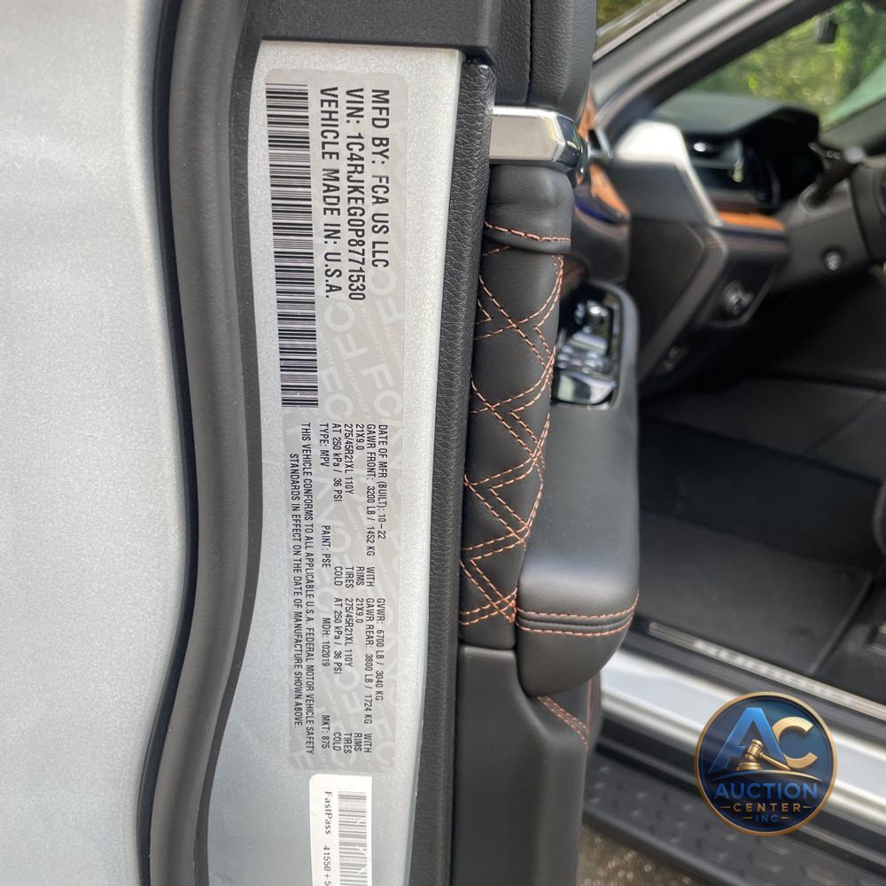 2023 Jeep Grand Cherokee L Summit Reserve