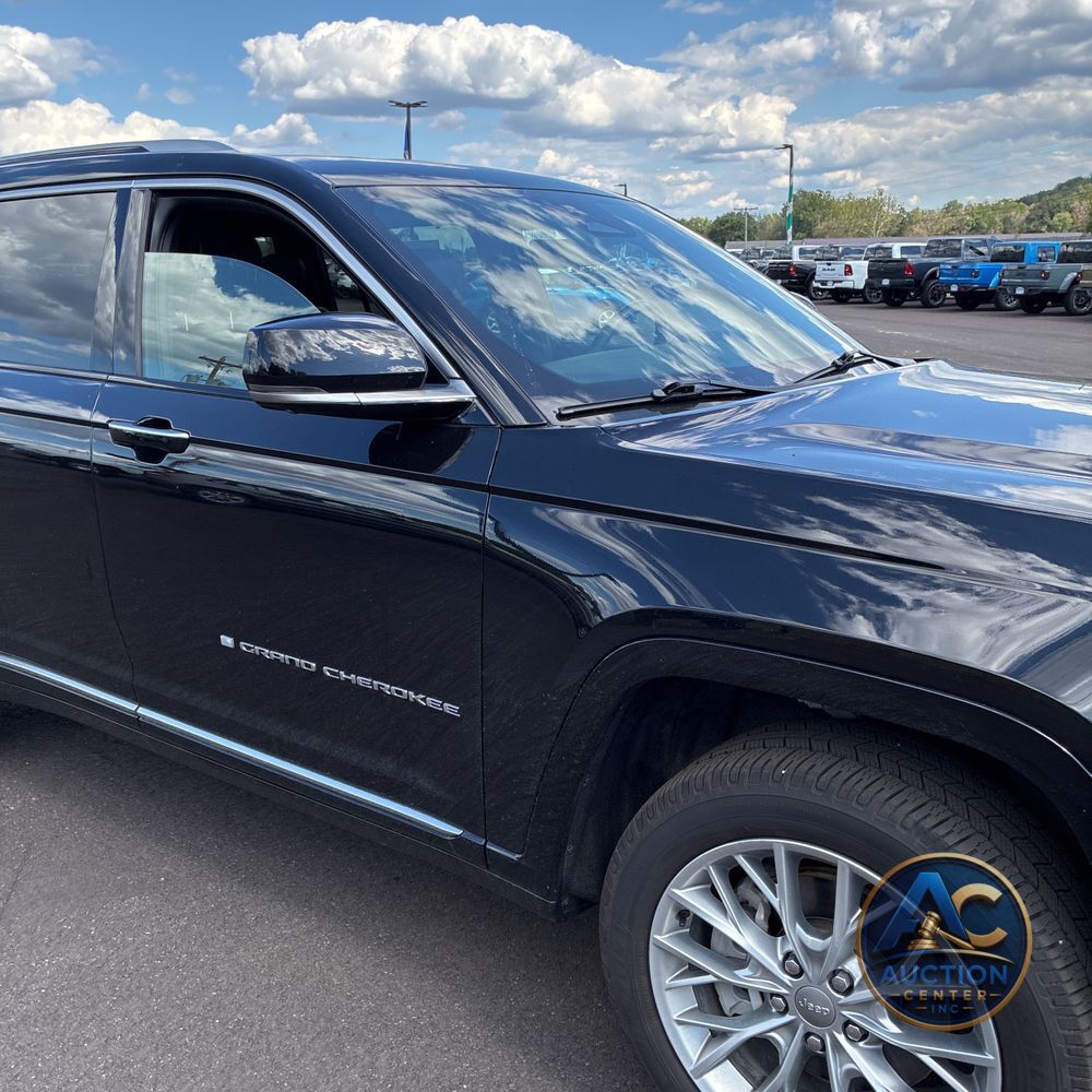 2023 Jeep Grand Cherokee L Summit