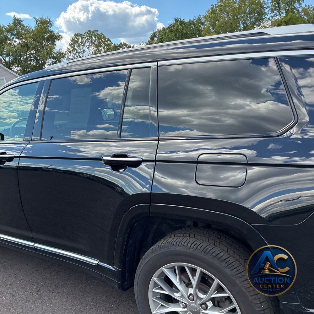 2023 Jeep Grand Cherokee L Summit