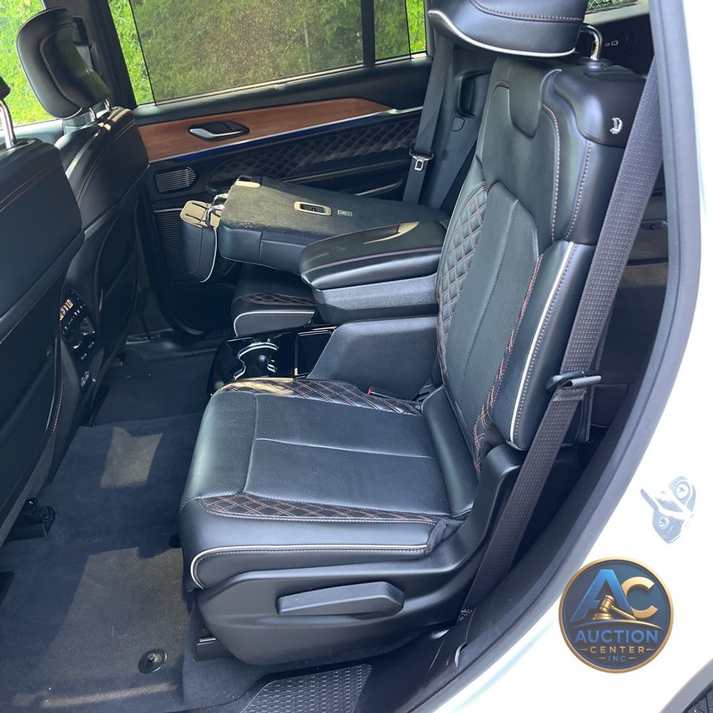 2023 Jeep Grand Cherokee L Summit Reserve
