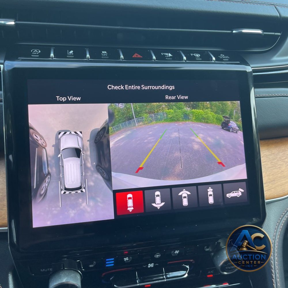 2023 Jeep Grand Cherokee L Summit Reserve