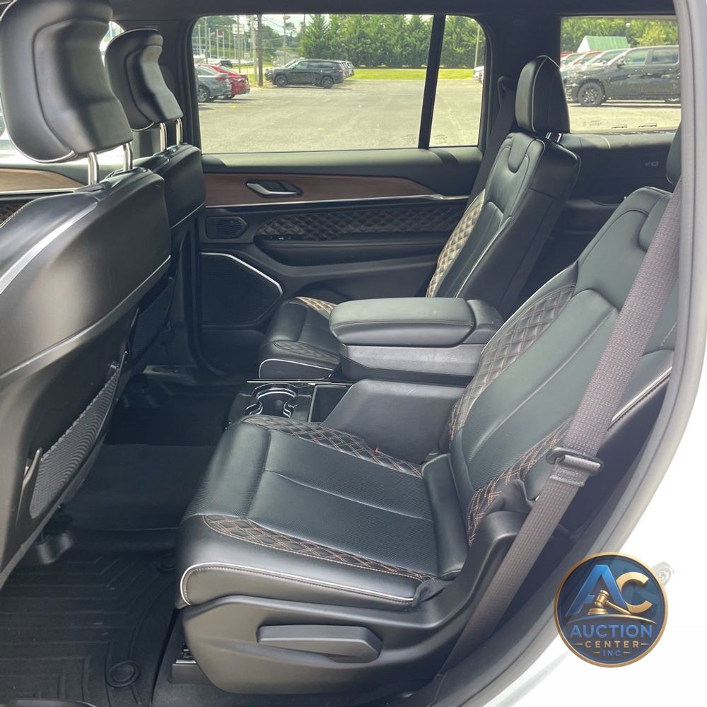 2024 Jeep Grand Cherokee L Summit