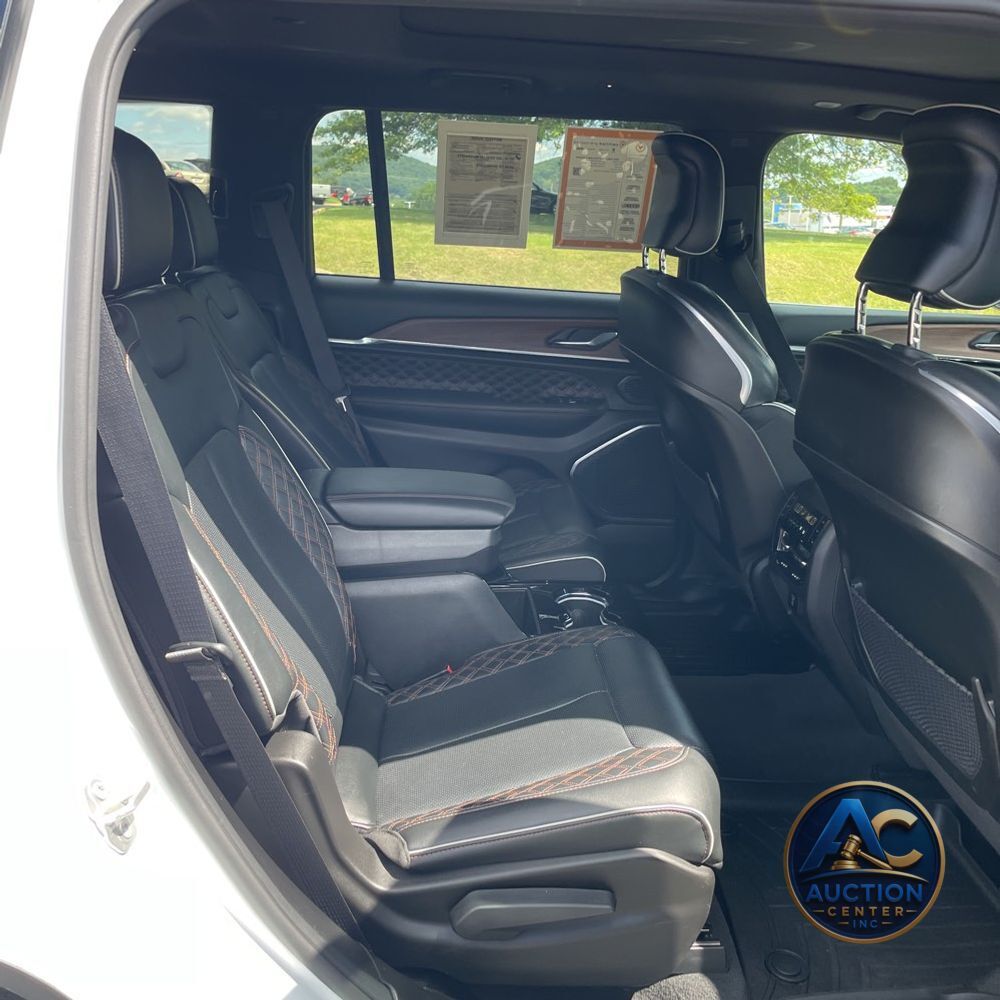 2024 Jeep Grand Cherokee L Summit