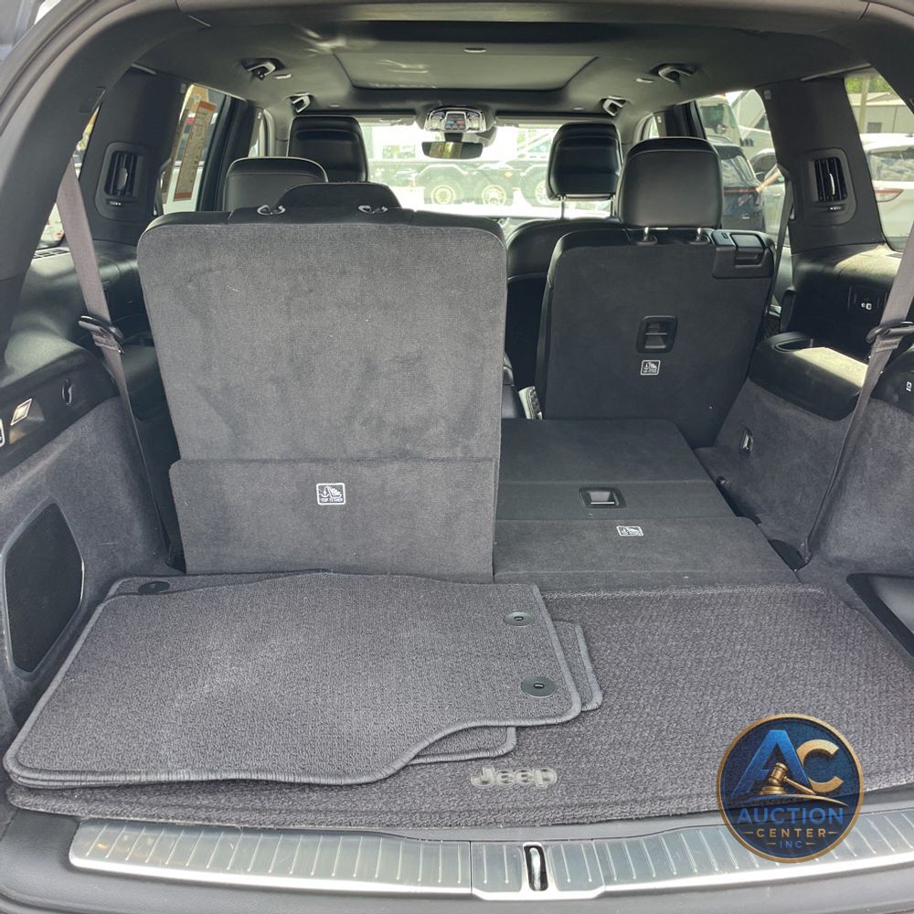 2024 Jeep Grand Cherokee L Summit