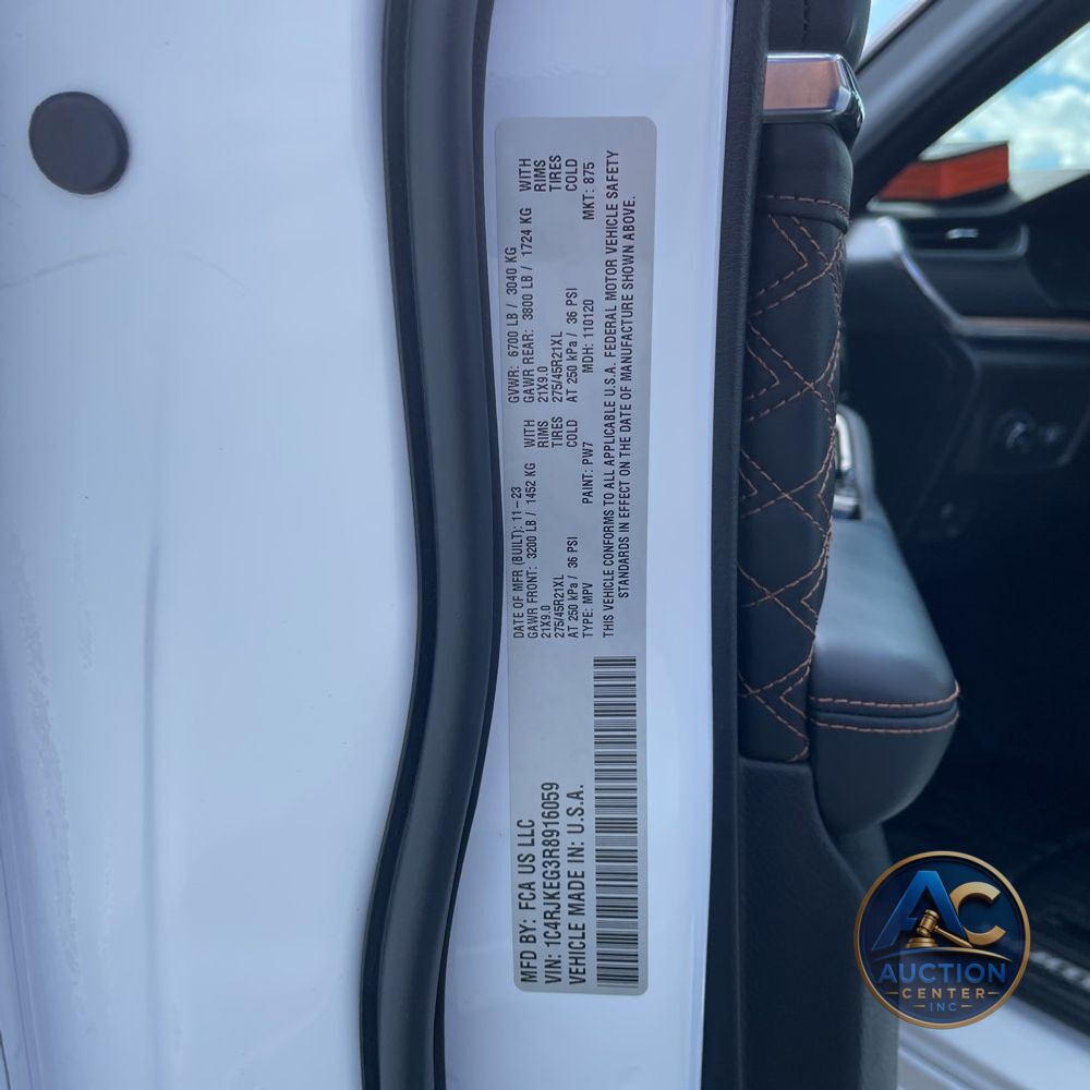 2024 Jeep Grand Cherokee L Summit