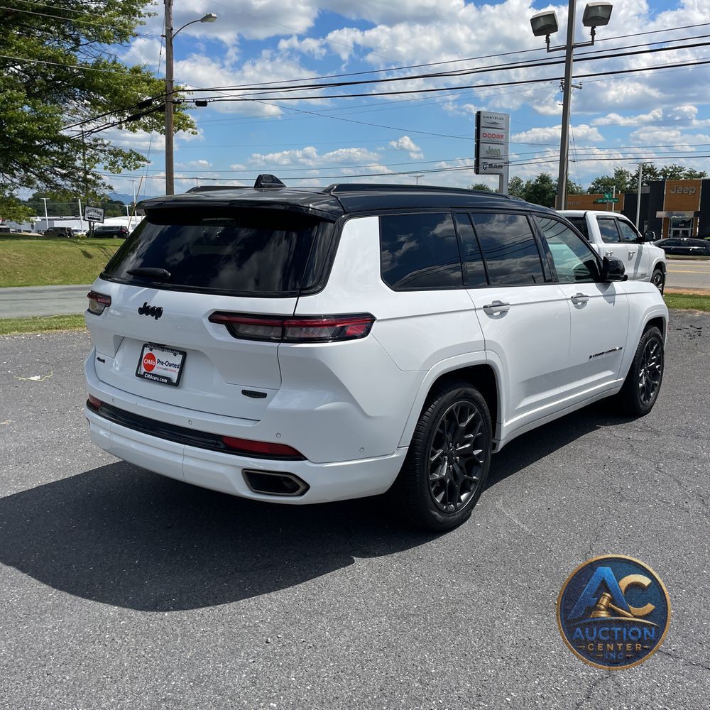 2024 Jeep Grand Cherokee L Summit