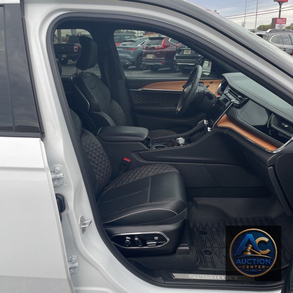 2024 Jeep Grand Cherokee L Summit Reserve