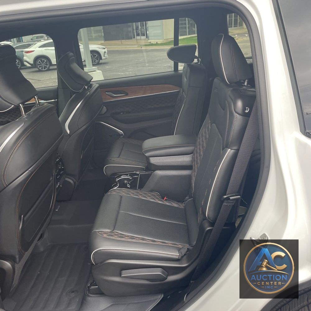 2024 Jeep Grand Cherokee L Summit Reserve