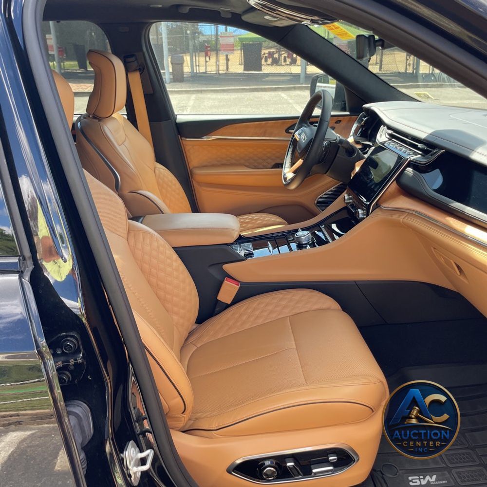 2023 Jeep Grand Cherokee L Summit Reserve