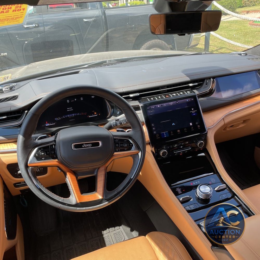 2023 Jeep Grand Cherokee L Summit Reserve