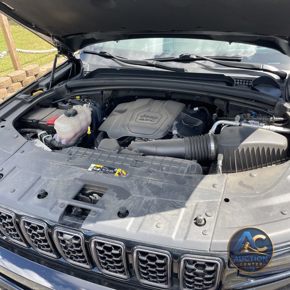 2023 Jeep Grand Cherokee L Summit Reserve