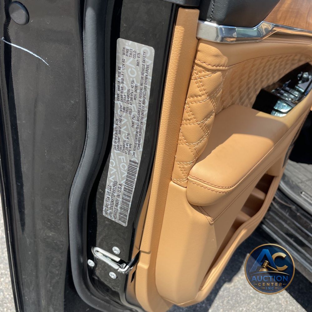 2023 Jeep Grand Cherokee L Summit Reserve