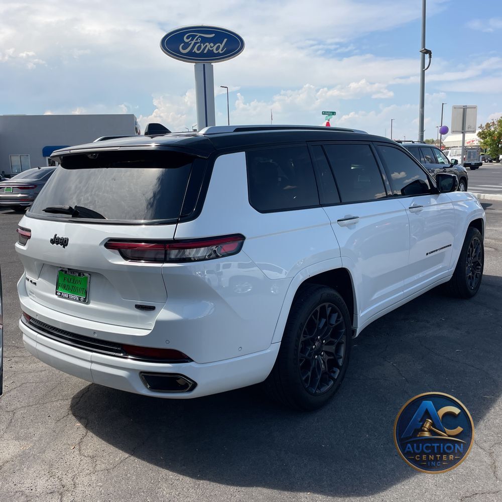 2023 Jeep Grand Cherokee L Summit