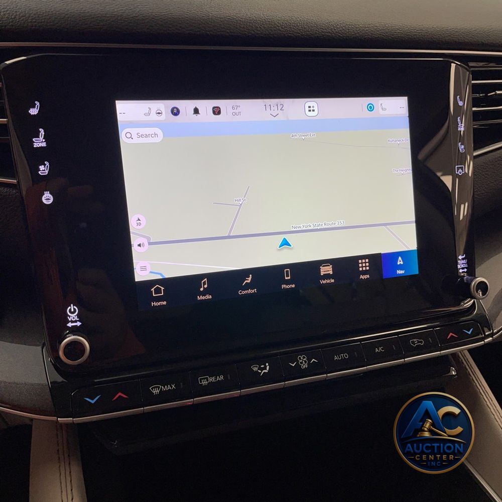 2024 Jeep Wagoneer L Base