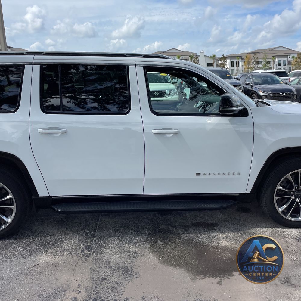 2023 Jeep Wagoneer L Series II