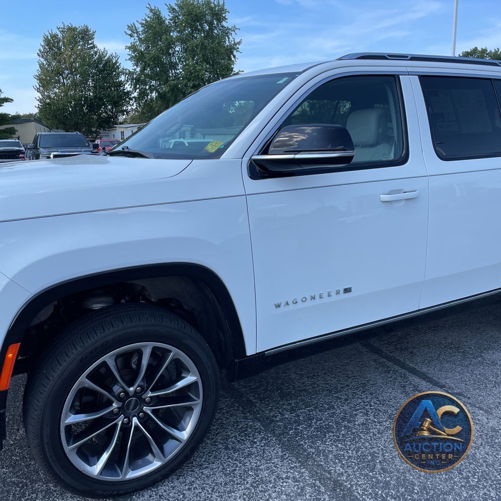 2024 Jeep Wagoneer L Series III