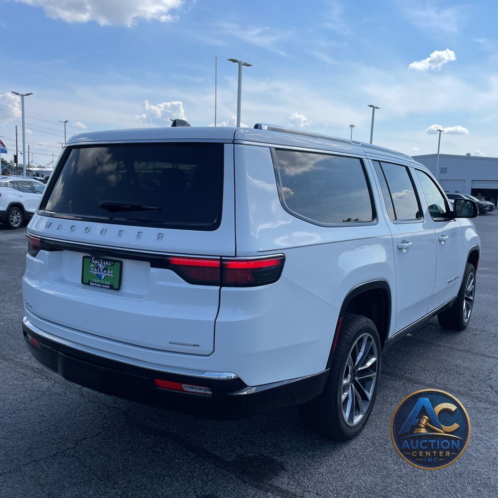 2024 Jeep Wagoneer L Series III