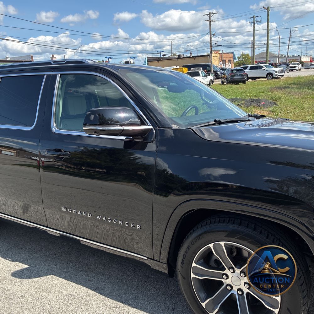 2024 Jeep Grand Wagoneer L Base