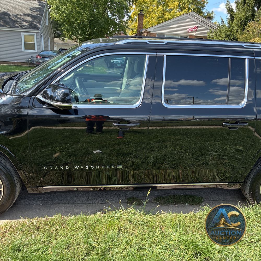 2024 Jeep Grand Wagoneer L Base