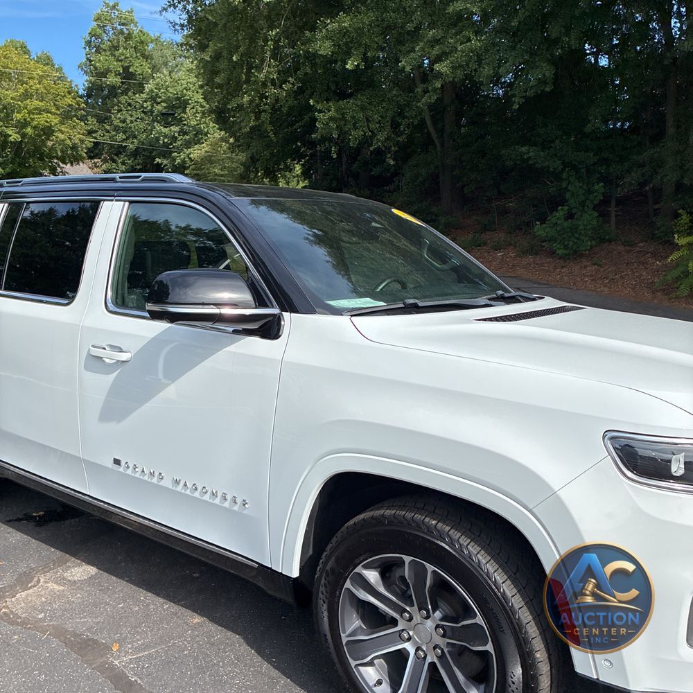 2024 Jeep Grand Wagoneer L Base