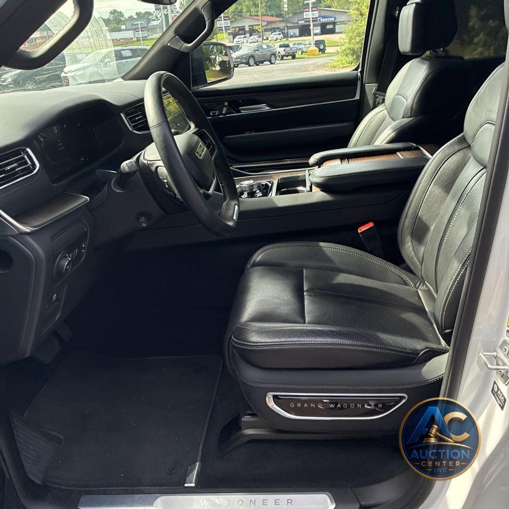 2024 Jeep Grand Wagoneer L Base
