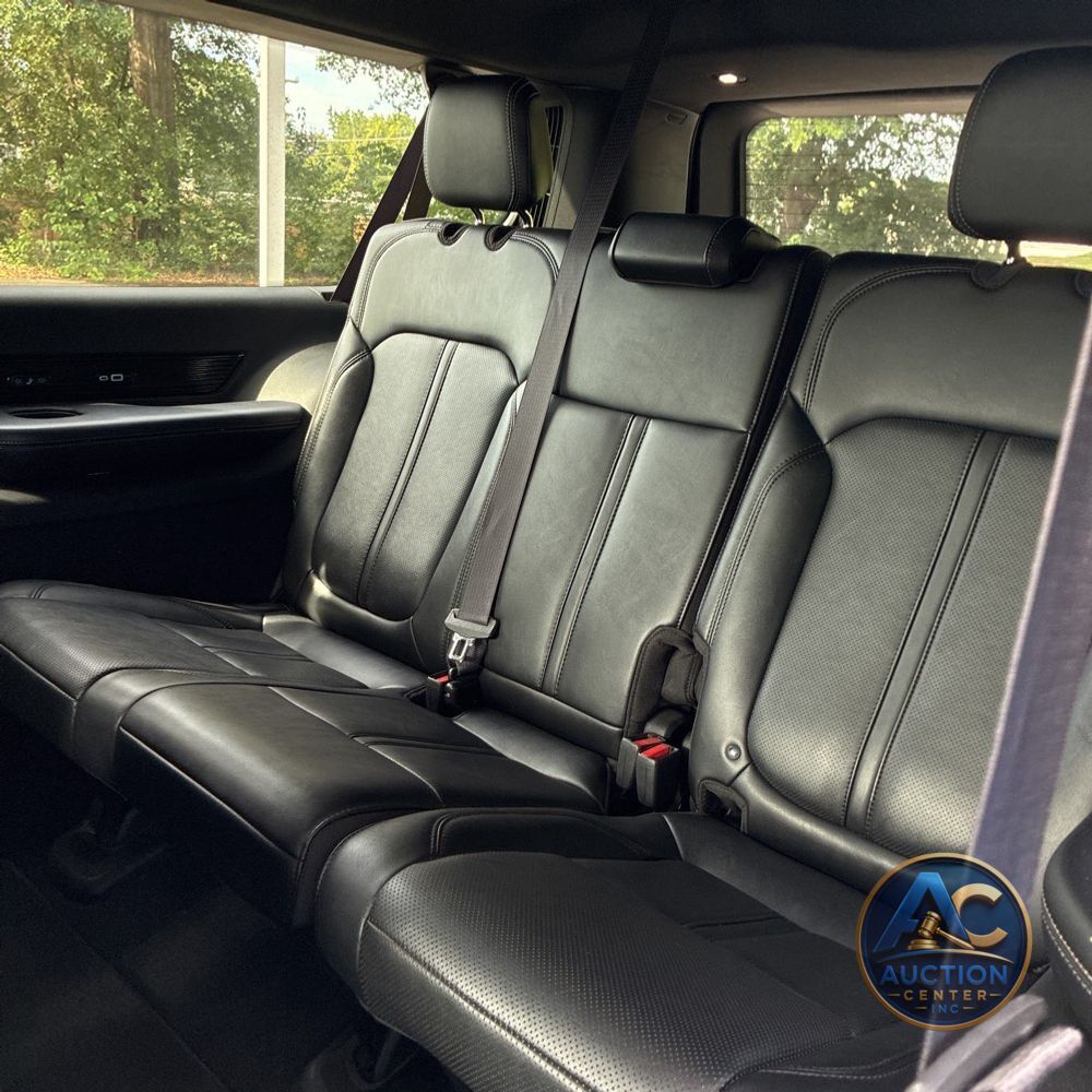 2024 Jeep Grand Wagoneer L Base