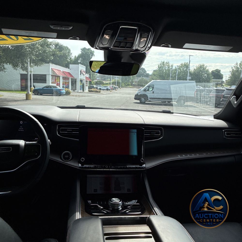 2024 Jeep Grand Wagoneer L Base