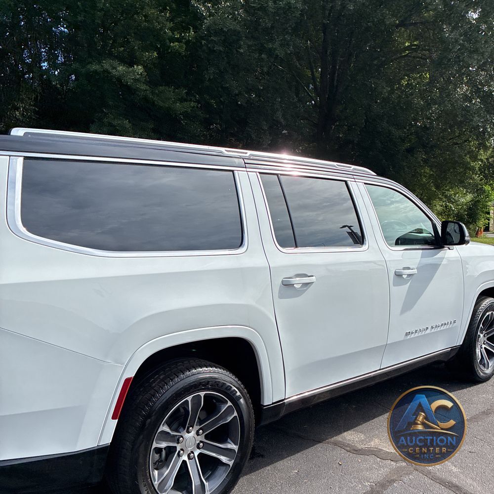 2024 Jeep Grand Wagoneer L Base