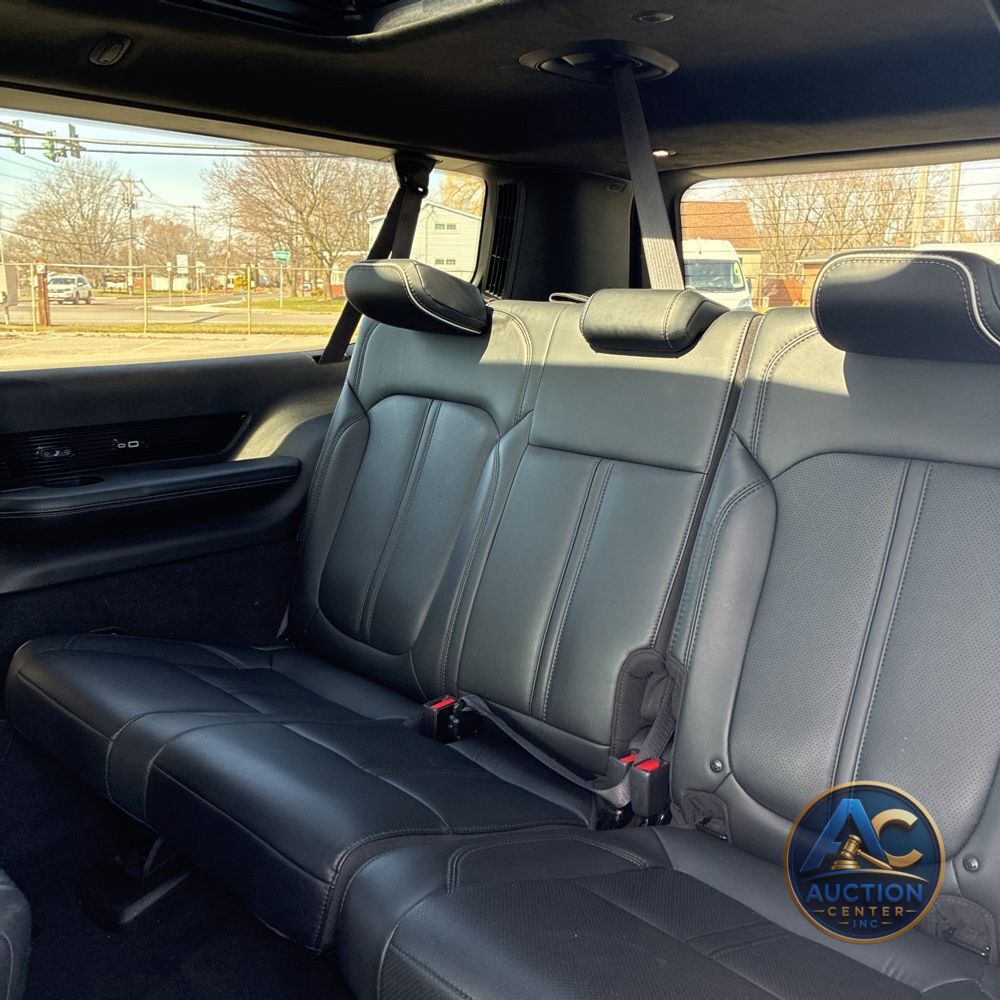 2024 Jeep Grand Wagoneer L Obsidian