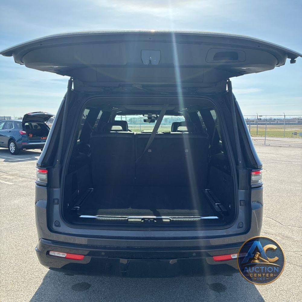 2024 Jeep Grand Wagoneer L Obsidian