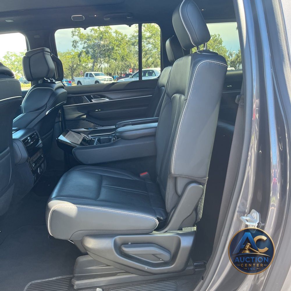 2024 Jeep Grand Wagoneer L Obsidian