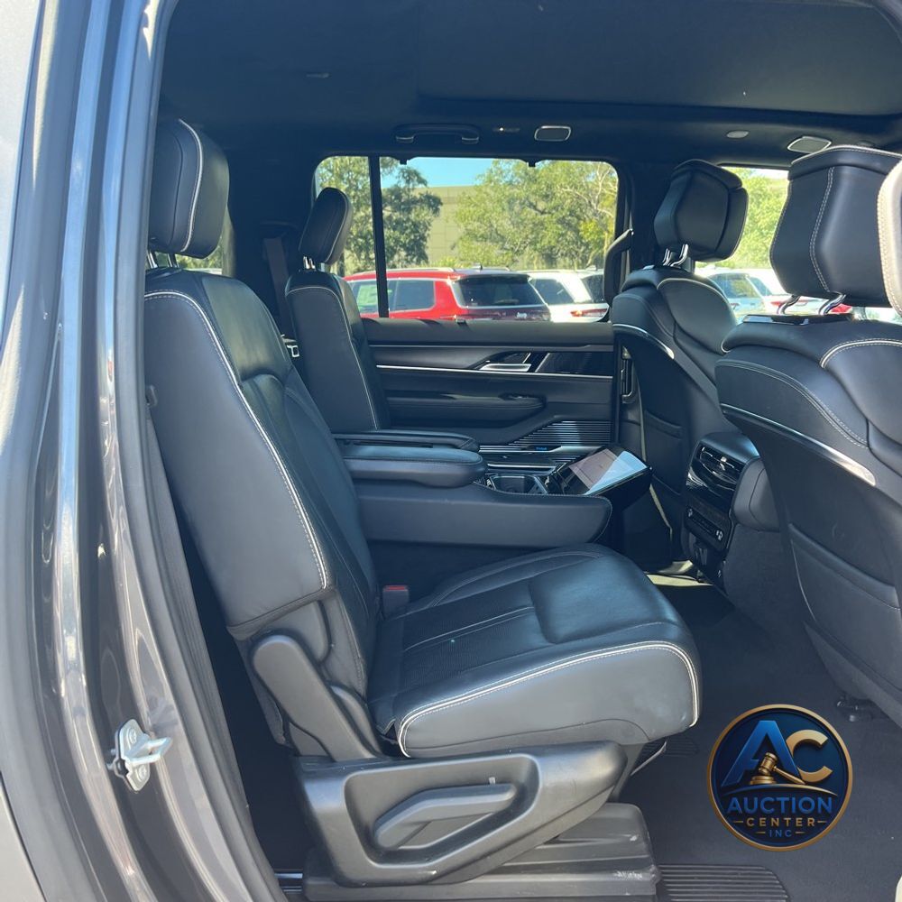 2024 Jeep Grand Wagoneer L Obsidian