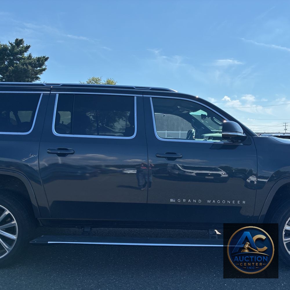 2023 Jeep Grand Wagoneer L Series II