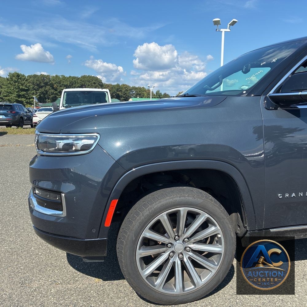2023 Jeep Grand Wagoneer L Series II