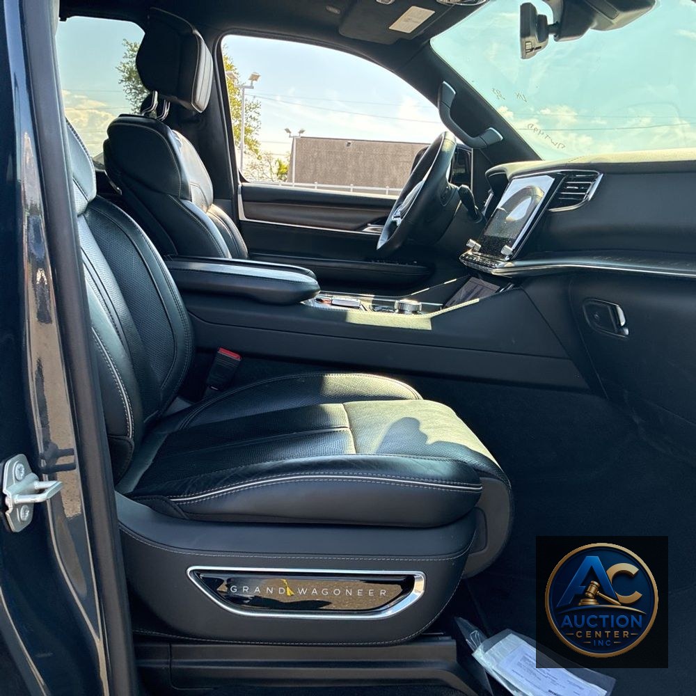 2023 Jeep Grand Wagoneer L Series II