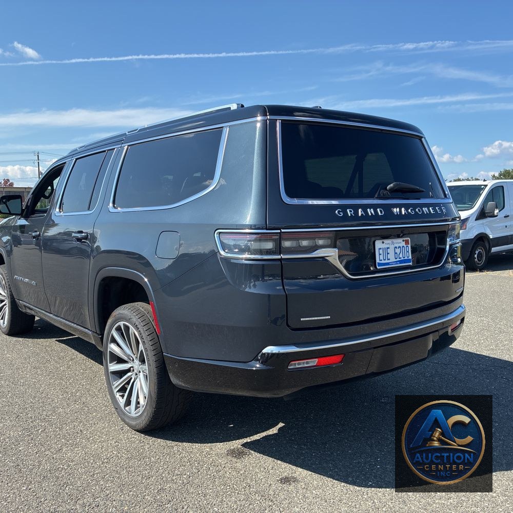 2023 Jeep Grand Wagoneer L Series II