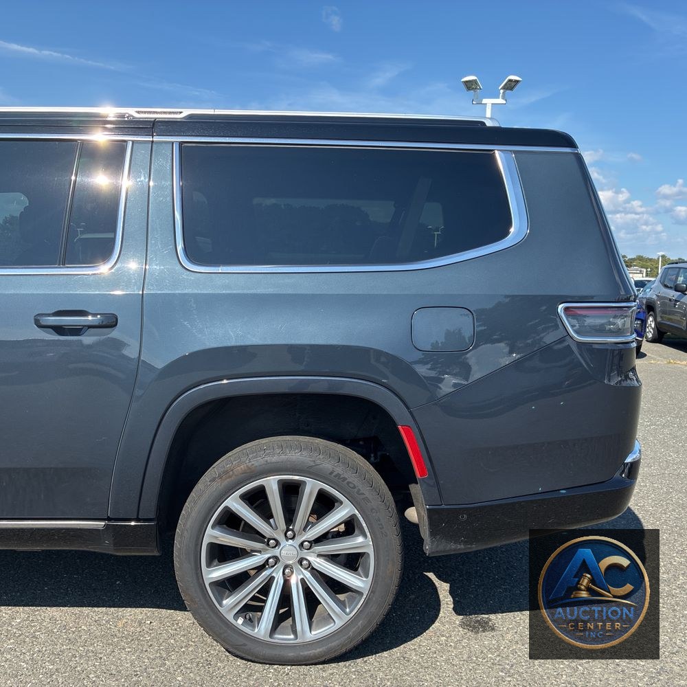 2023 Jeep Grand Wagoneer L Series II