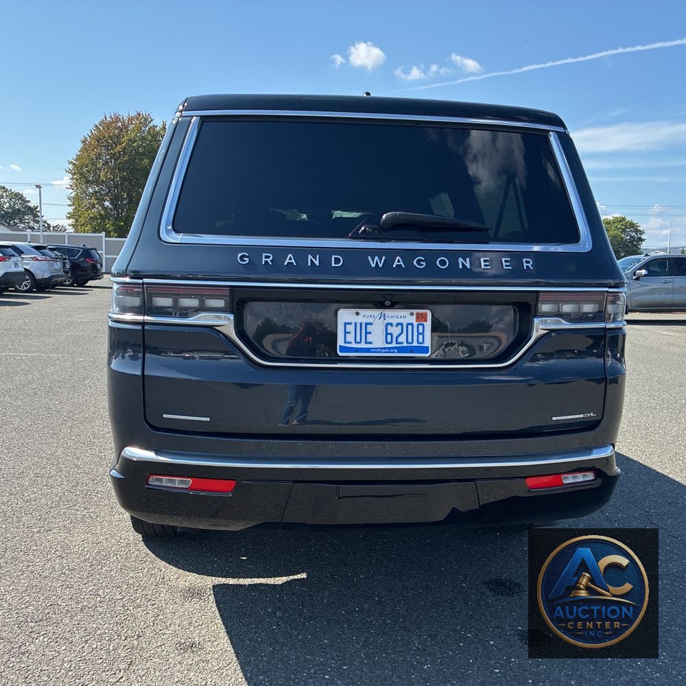 2023 Jeep Grand Wagoneer L Series II