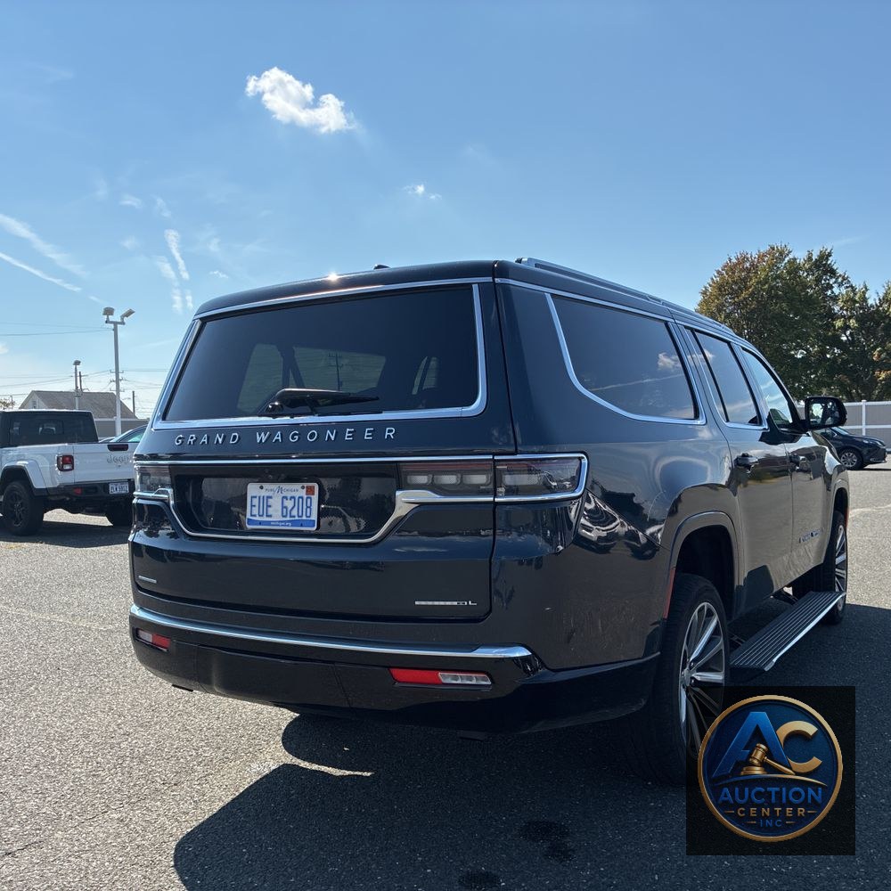 2023 Jeep Grand Wagoneer L Series II