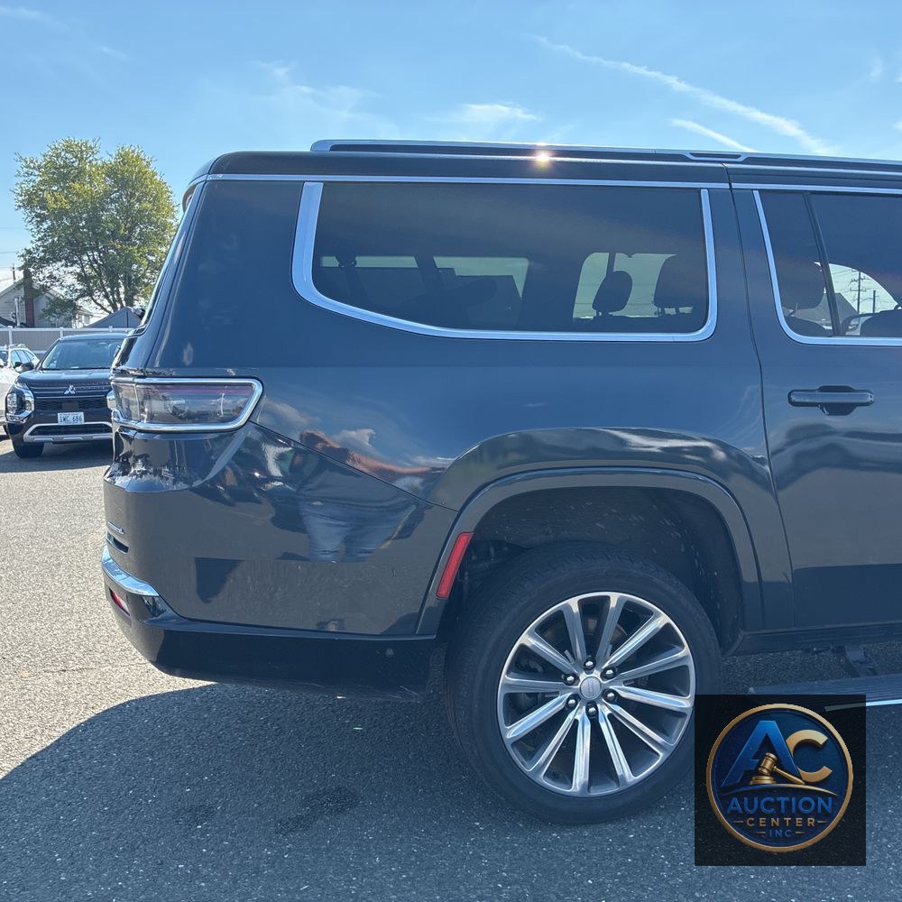 2023 Jeep Grand Wagoneer L Series II