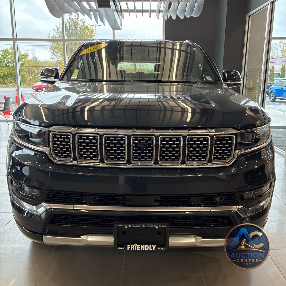 2023 Jeep Grand Wagoneer L Series III
