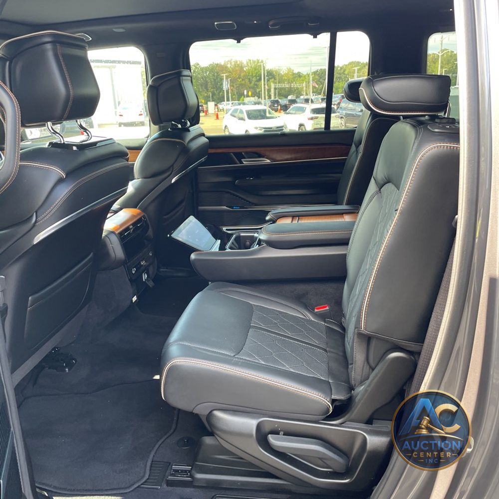 2024 Jeep Grand Wagoneer L Series III