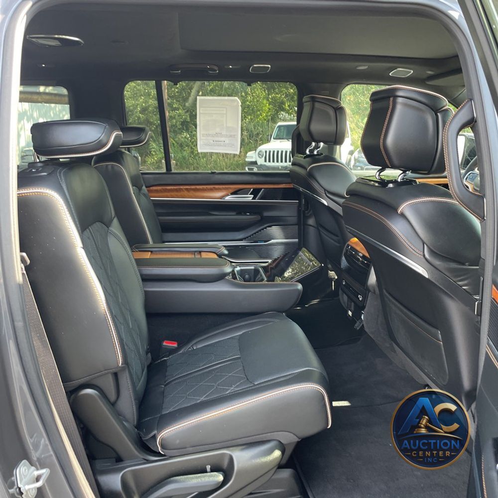 2024 Jeep Grand Wagoneer L Series III
