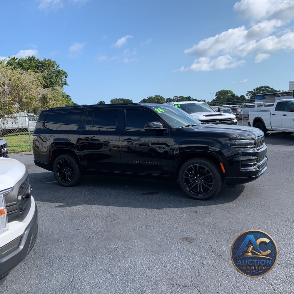 2024 Jeep Grand Wagoneer L Series III Obsidian