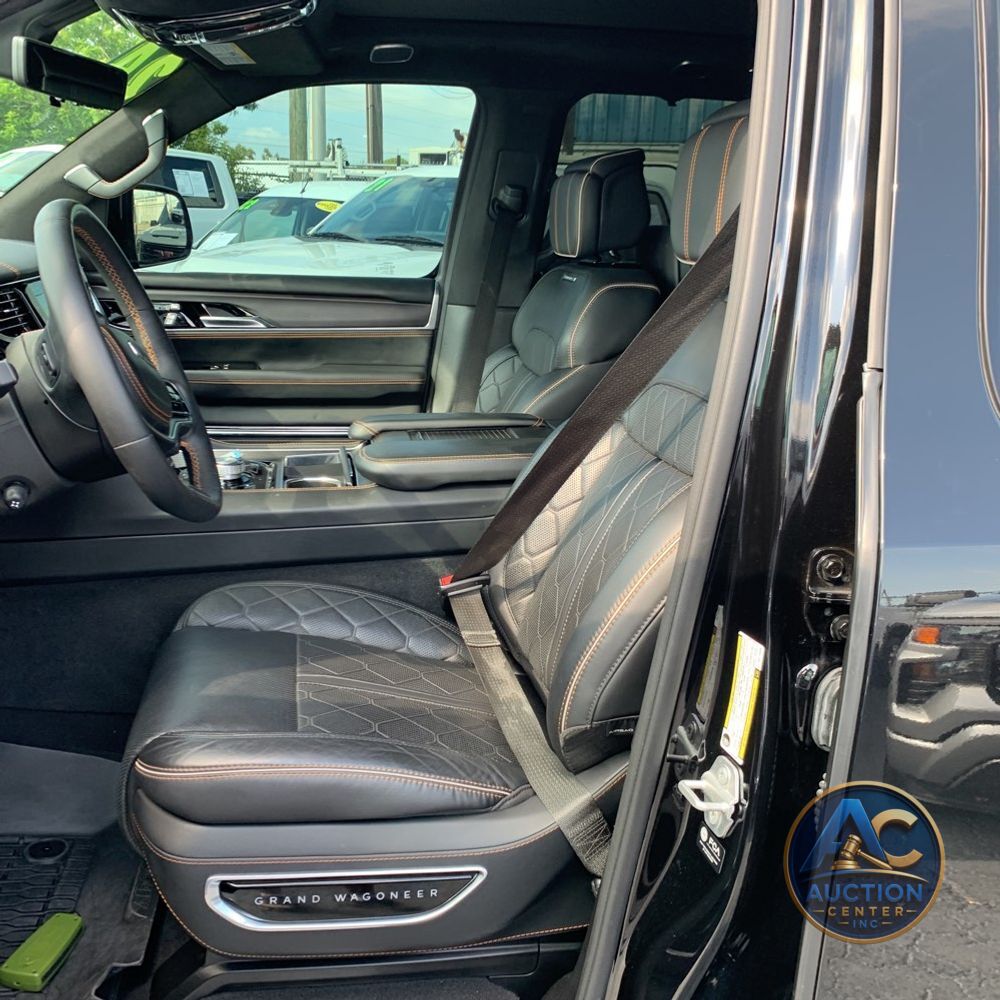 2024 Jeep Grand Wagoneer L Series III Obsidian