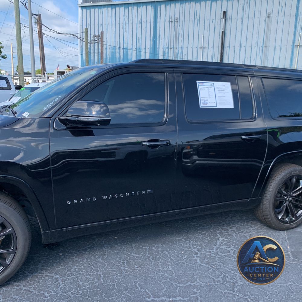 2024 Jeep Grand Wagoneer L Series III Obsidian