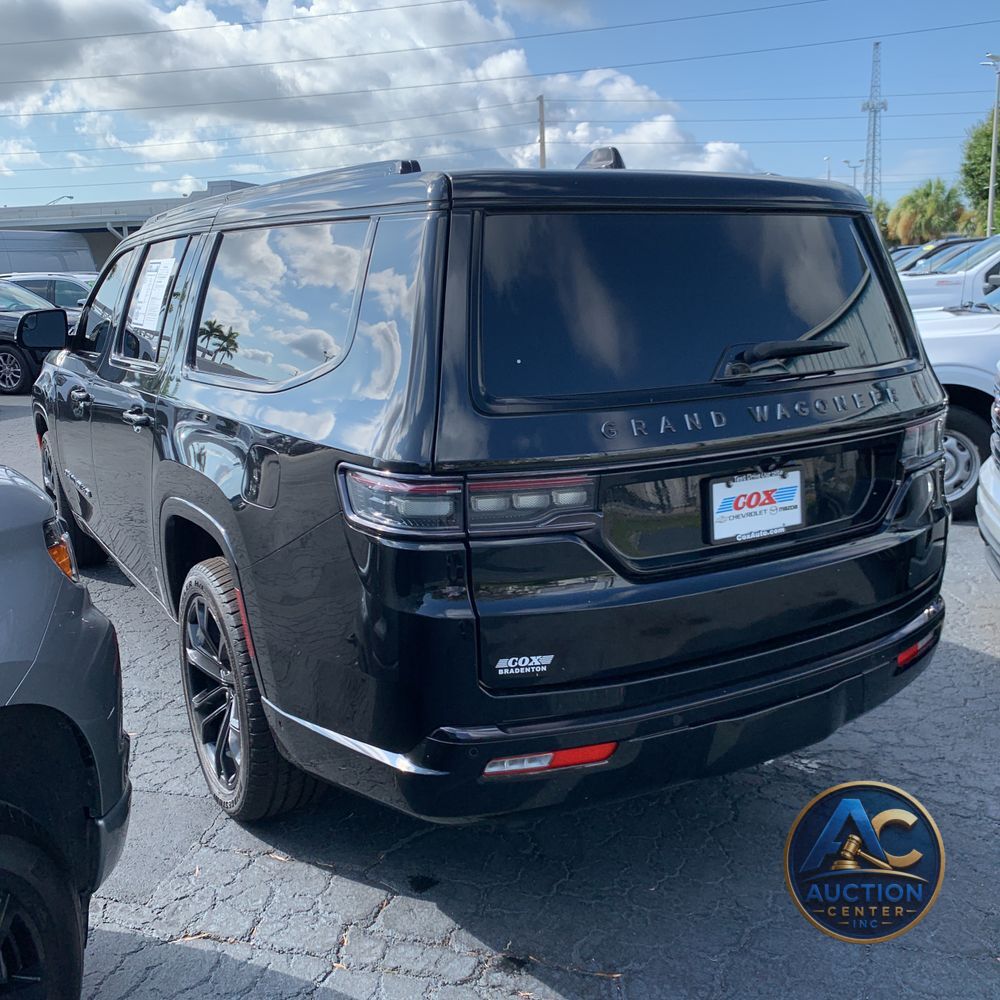 2024 Jeep Grand Wagoneer L Series III Obsidian