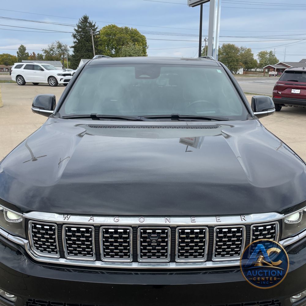 2023 Jeep Grand Wagoneer L Series III