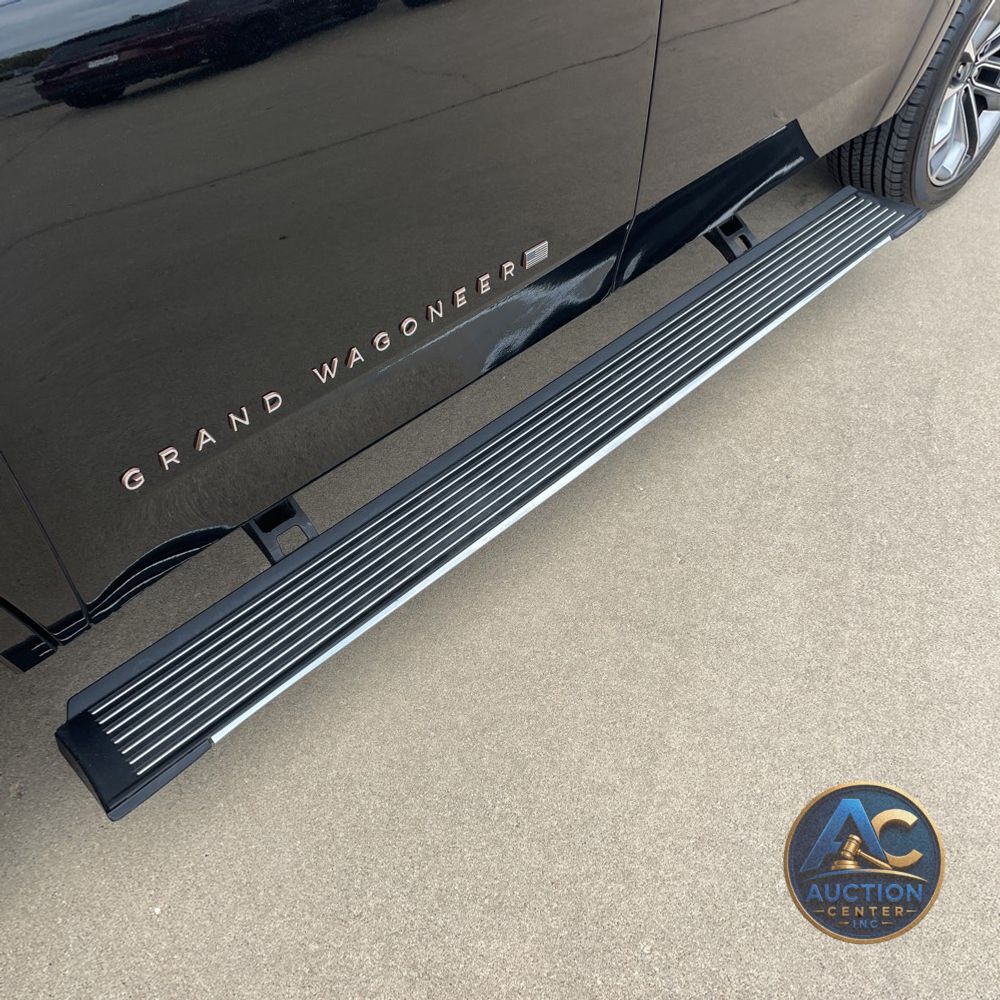 2023 Jeep Grand Wagoneer L Series III